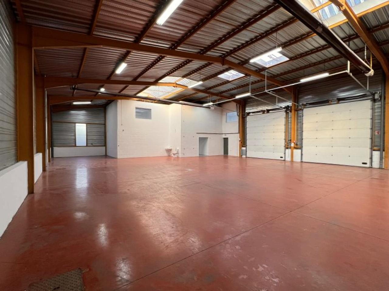 Local d'activité Saint-Fons 744m² Location local d'activité Saint-Fons Rhône OLACT2533099 3